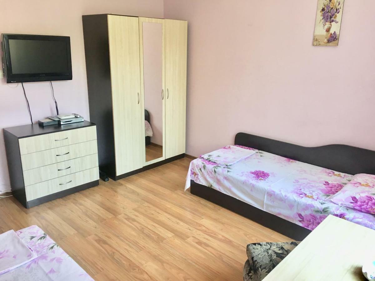 Apartment Andrea Warna Exterior foto